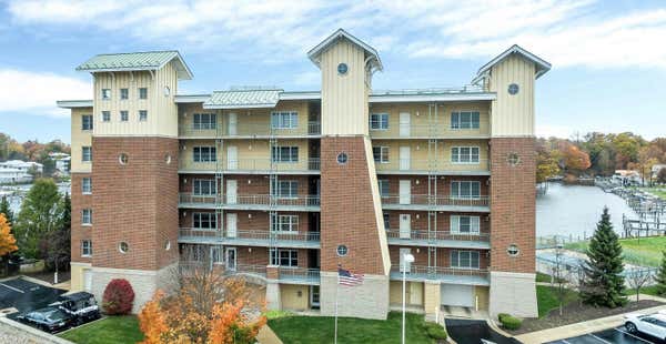 815 WELLS ST UNIT 604, SOUTH HAVEN, MI 49090 - Image 1