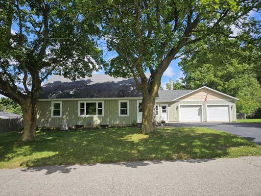 424 W DAY ST, STANTON, MI 48888 - Image 1