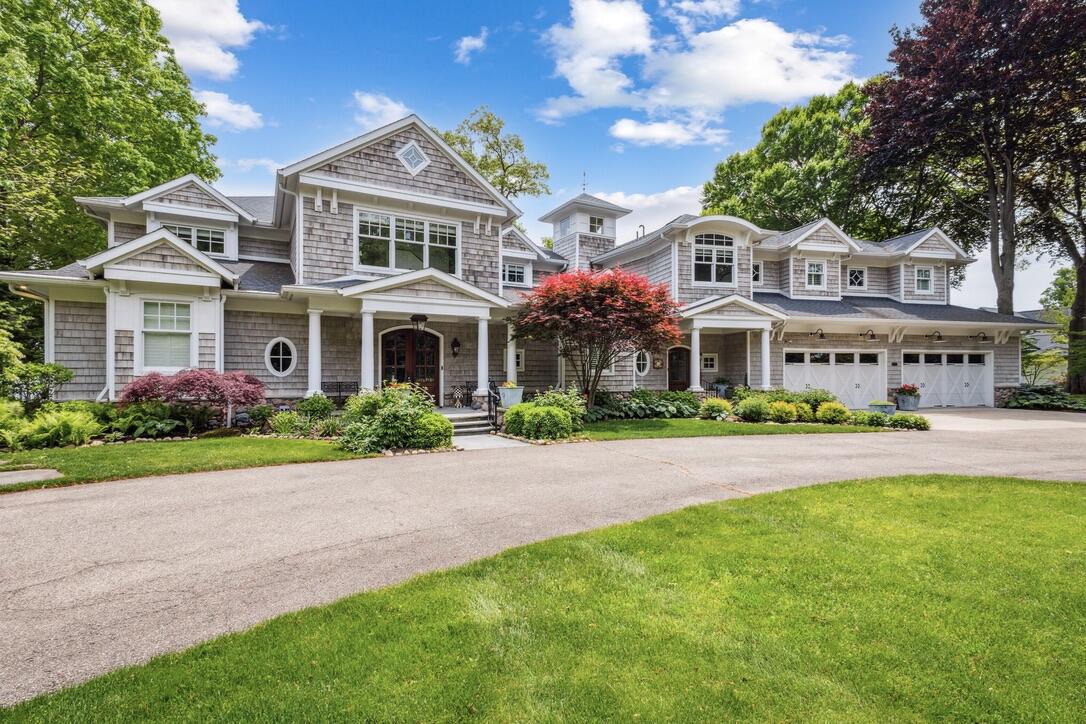 White Pigeon, Michigan, 49099, United States, 9 Bedrooms Bedrooms, ,9 BathroomsBathrooms,Residential,Active,1849554