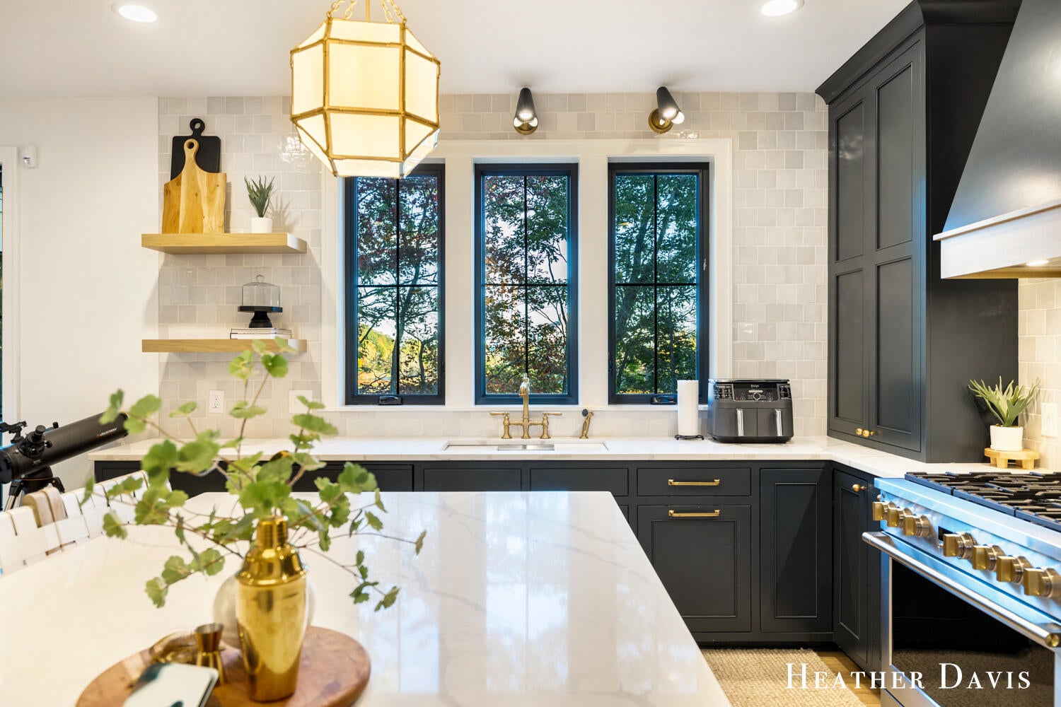 West Olive, Michigan, 49460, United States, 5 Bedrooms Bedrooms, ,6 BathroomsBathrooms,Residential,Active,1972174