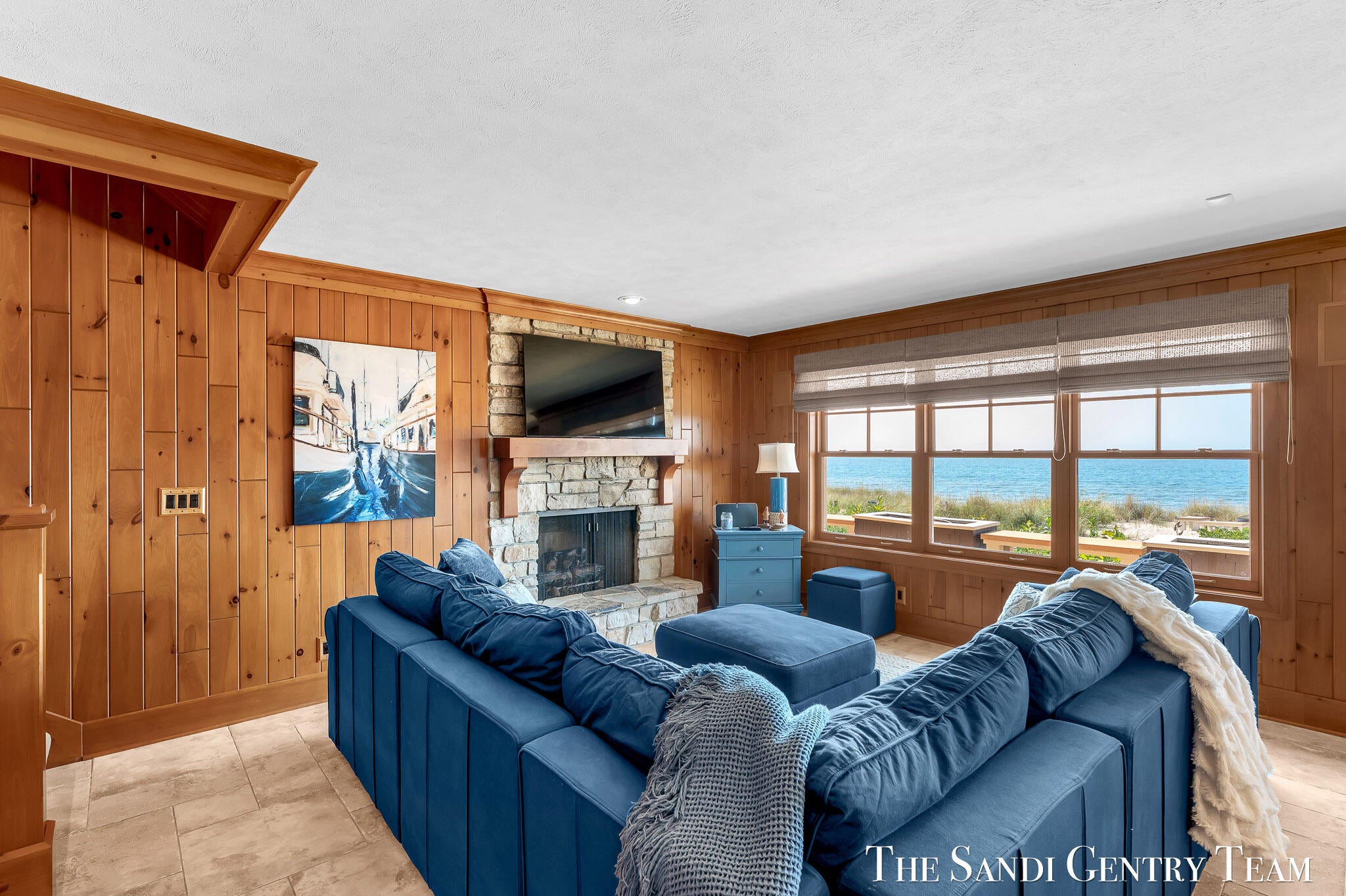 Spring Lake, Michigan, 49456, United States, 5 Bedrooms Bedrooms, ,6 BathroomsBathrooms,Residential,Active,1960133