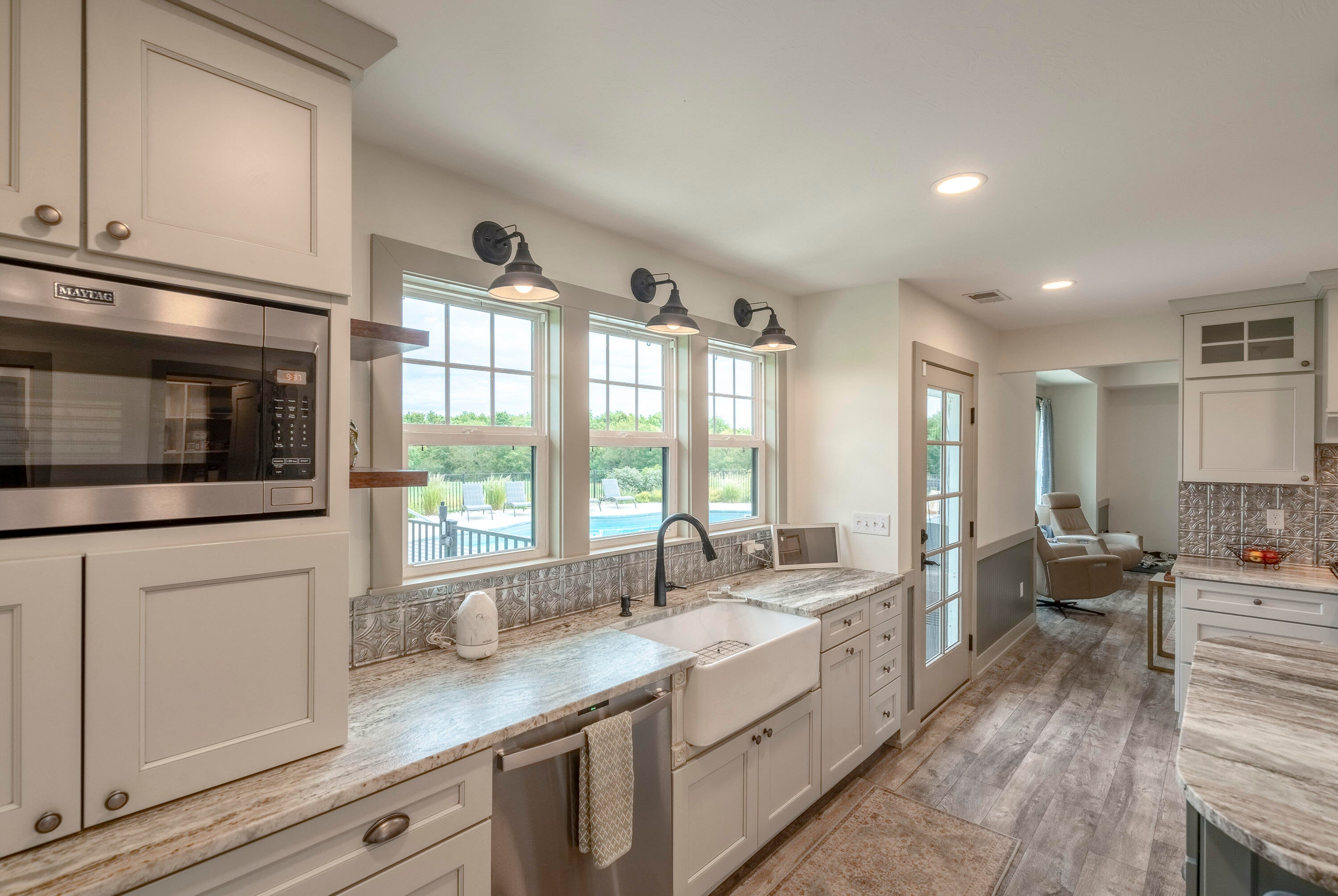 Middleville, Michigan, 49333, United States, 6 Bedrooms Bedrooms, ,3 BathroomsBathrooms,Residential,Active,2006790