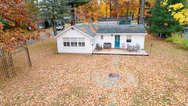 142 WINONA PL, CADILLAC, MI 49601 - Image 1