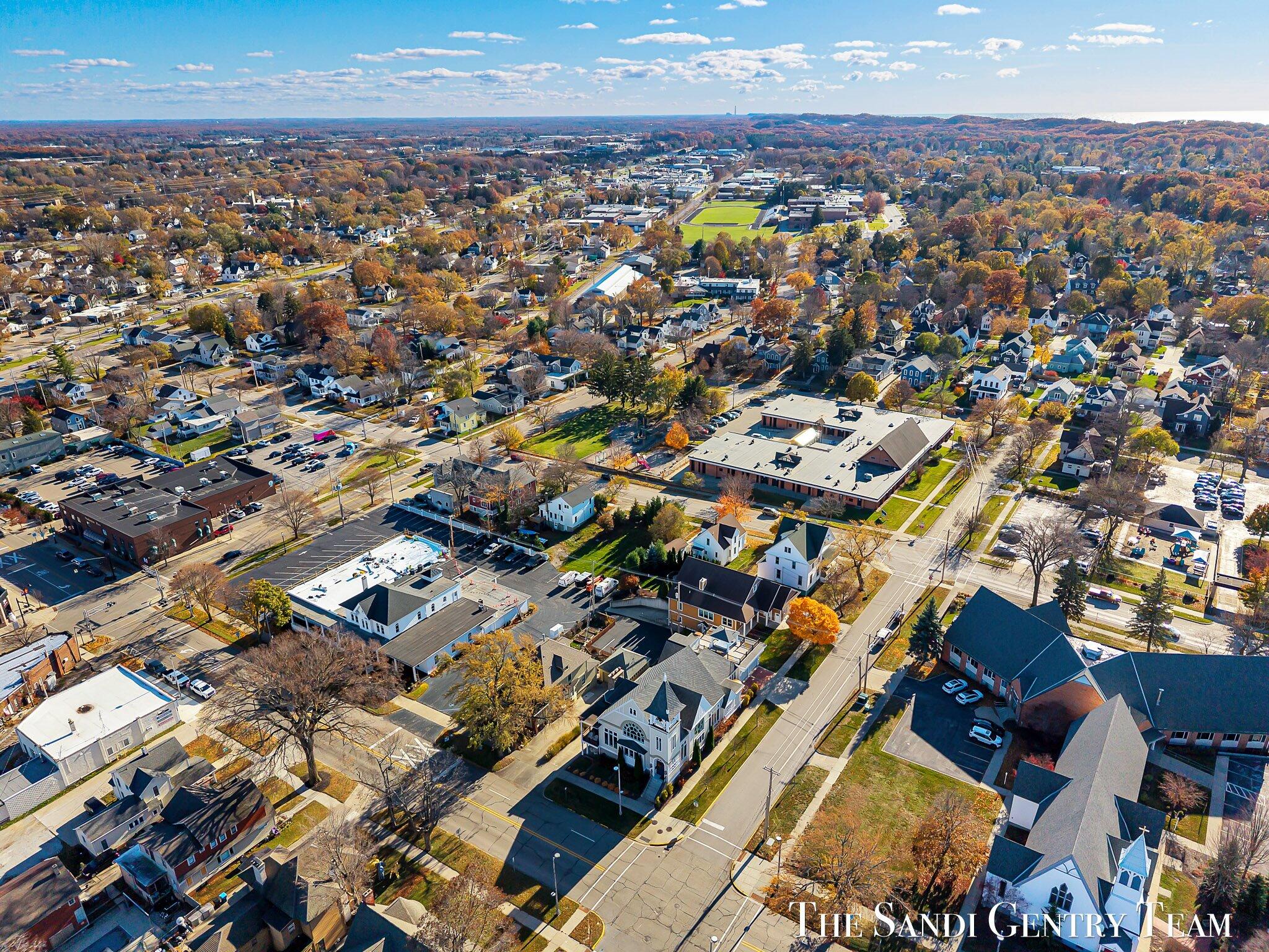 Grand Haven, Michigan, 49417, United States, 3 Bedrooms Bedrooms, ,6 BathroomsBathrooms,Residential,Active,1972168