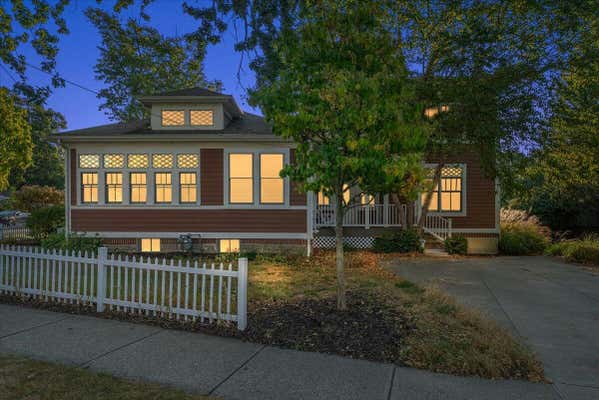 202 OAK ST, SOUTH HAVEN, MI 49090 - Image 1