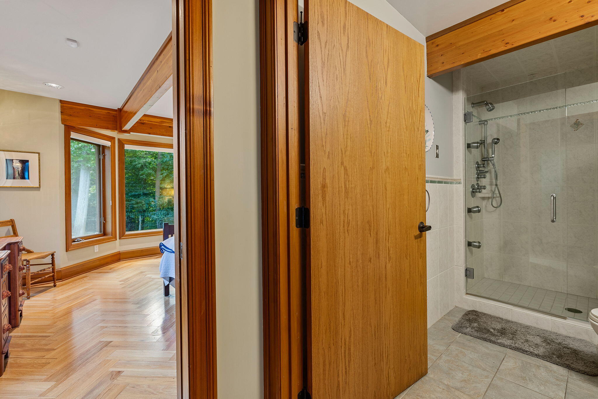 Coloma, Michigan, 49038, United States, 4 Bedrooms Bedrooms, ,5 BathroomsBathrooms,Residential,Active,1909829