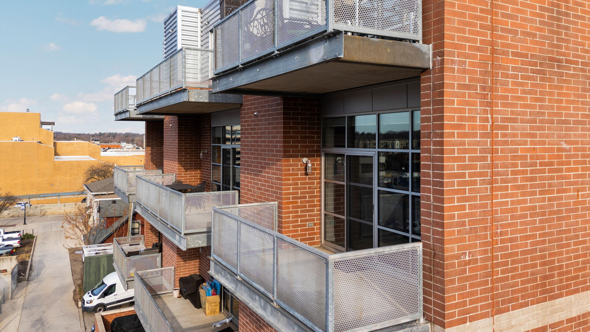 Ann Arbor, Michigan, 48104, United States, 3 Bedrooms Bedrooms, ,4 BathroomsBathrooms,Residential,Active,2007079