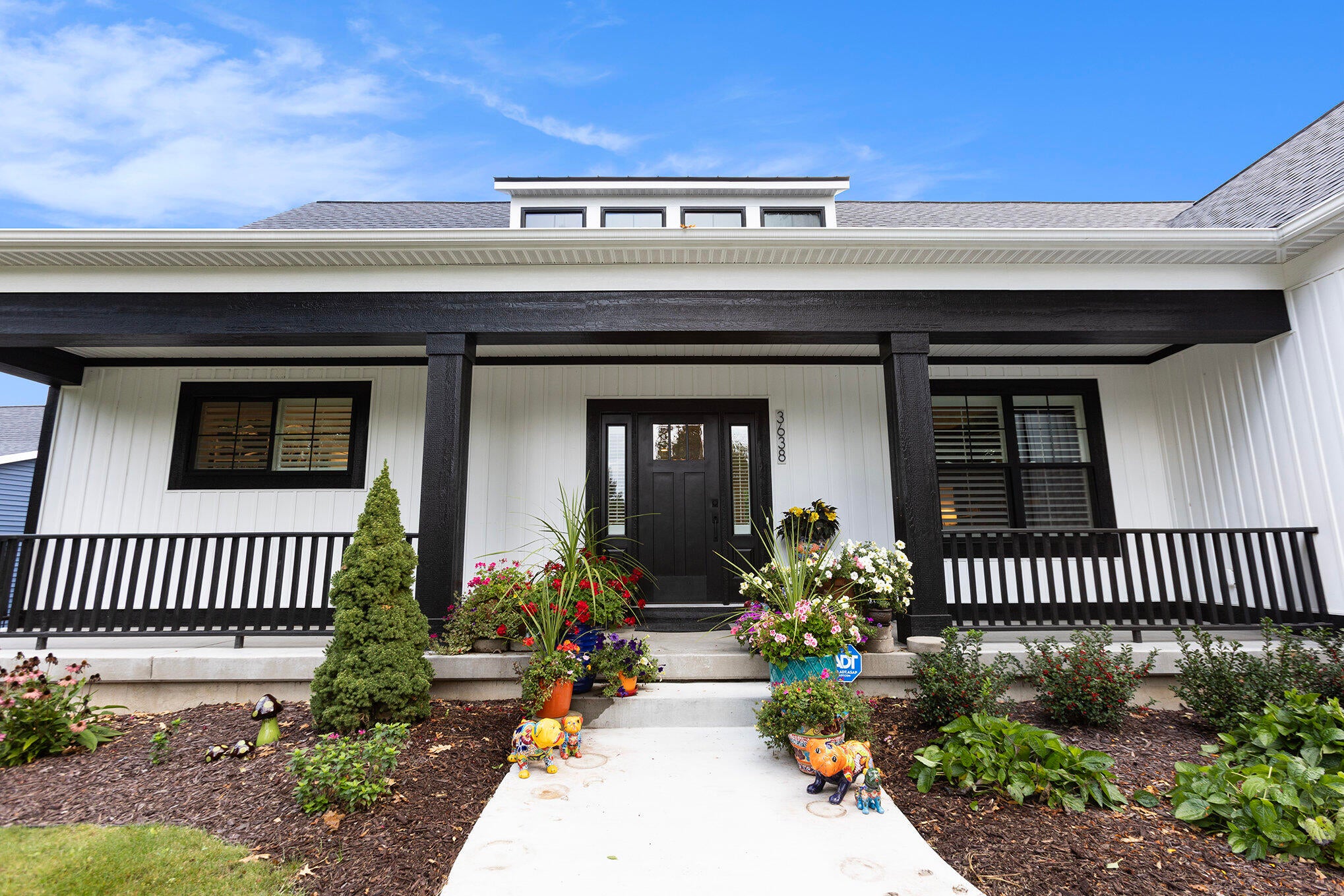 Grand Rapids, Michigan, 49525, United States, 4 Bedrooms Bedrooms, ,4 BathroomsBathrooms,Residential,Active,1987274