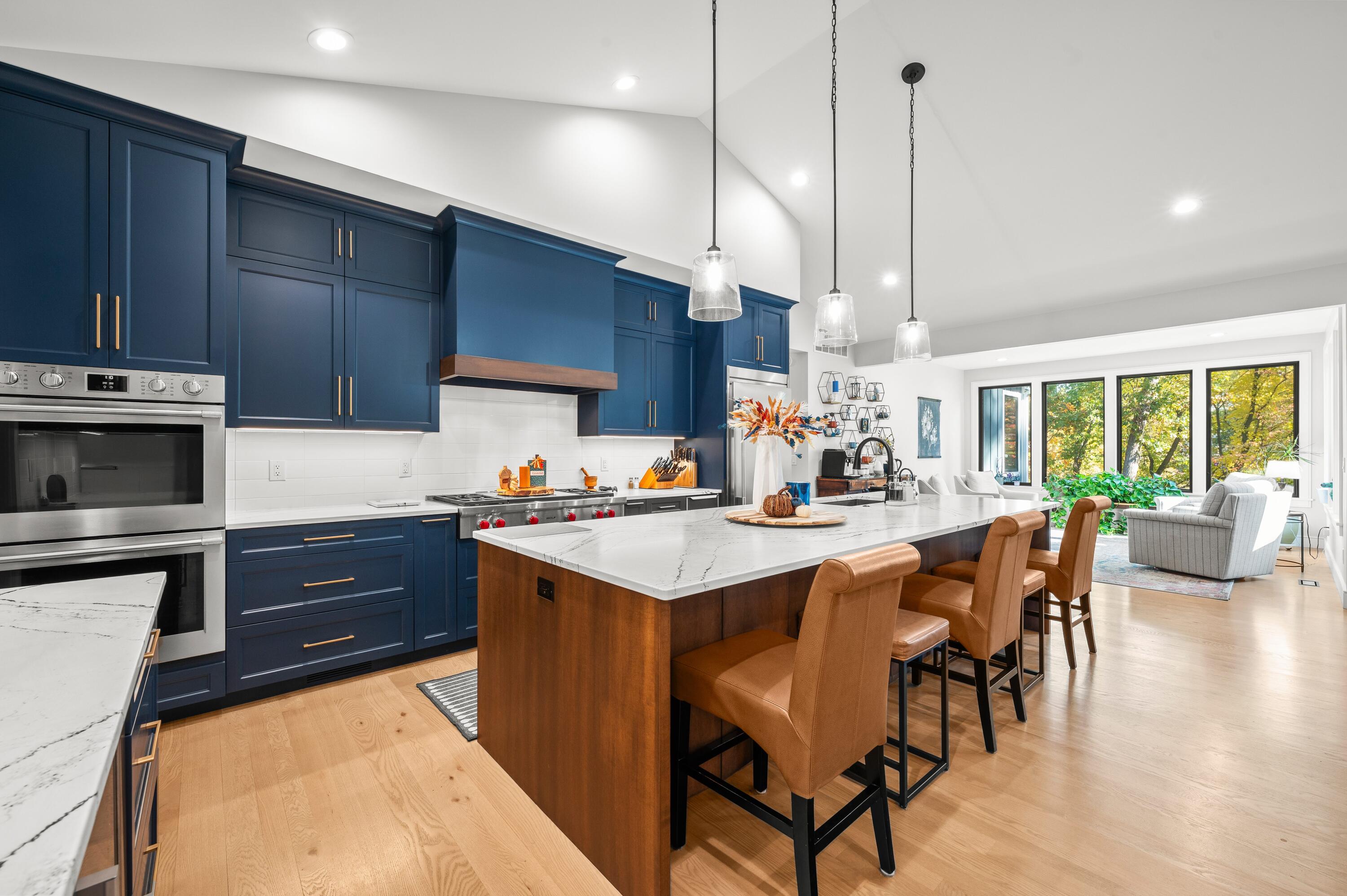 St. Joseph, Michigan, 49085, United States, 6 Bedrooms Bedrooms, ,6 BathroomsBathrooms,Residential,Active,1985598