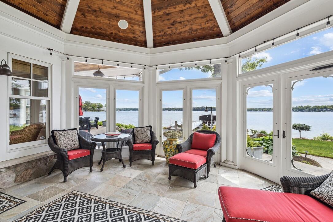 White Pigeon, Michigan, 49099, United States, 9 Bedrooms Bedrooms, ,9 BathroomsBathrooms,Residential,Active,1849554