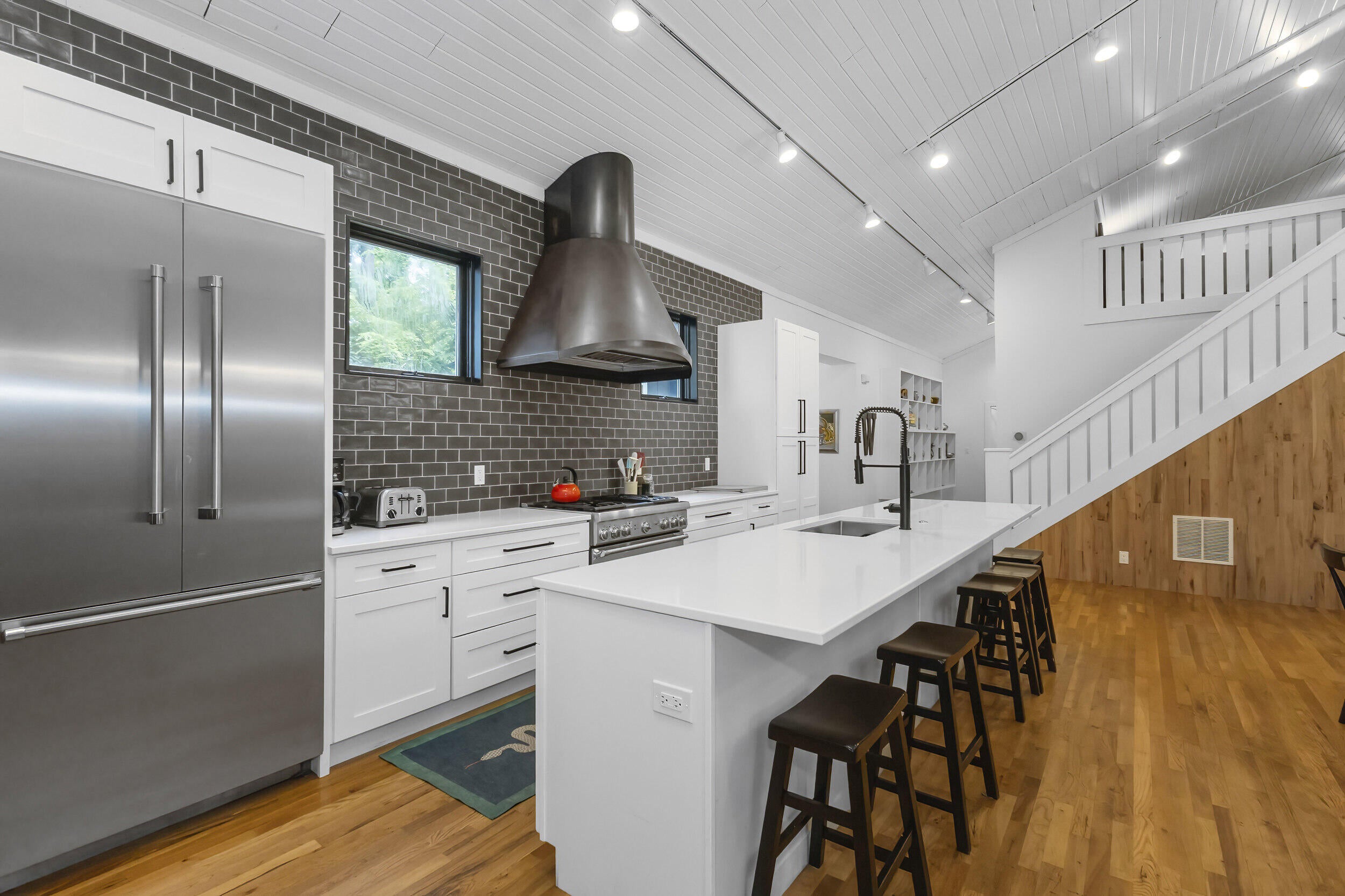 Sawyer, Michigan, 49125, United States, 4 Bedrooms Bedrooms, ,4 BathroomsBathrooms,Residential,Active,1904188