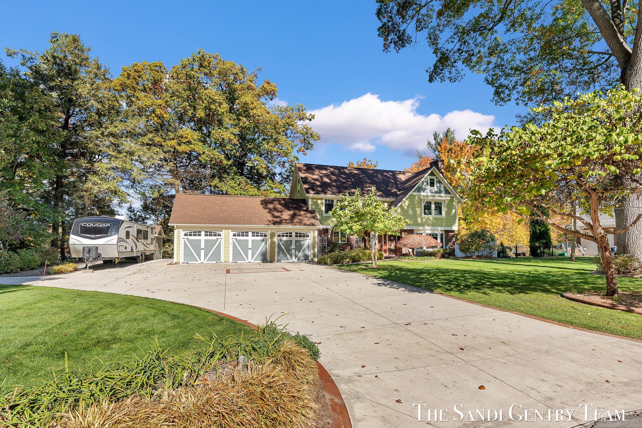 Spring Lake, Michigan, 49456, United States, 6 Bedrooms Bedrooms, ,5 BathroomsBathrooms,Residential,Active,1973307