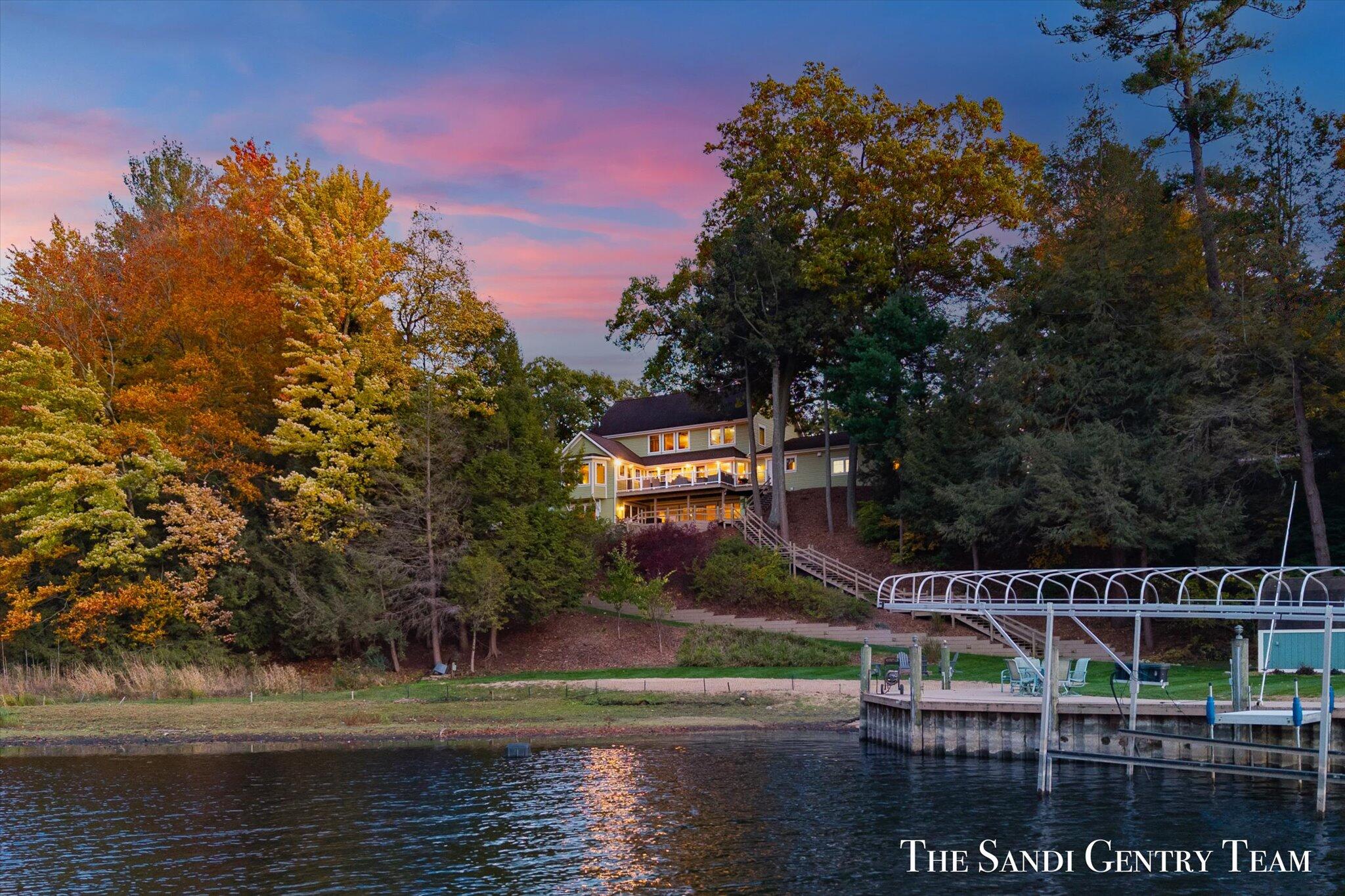 Spring Lake, Michigan, 49456, United States, 6 Bedrooms Bedrooms, ,5 BathroomsBathrooms,Residential,Active,1973307