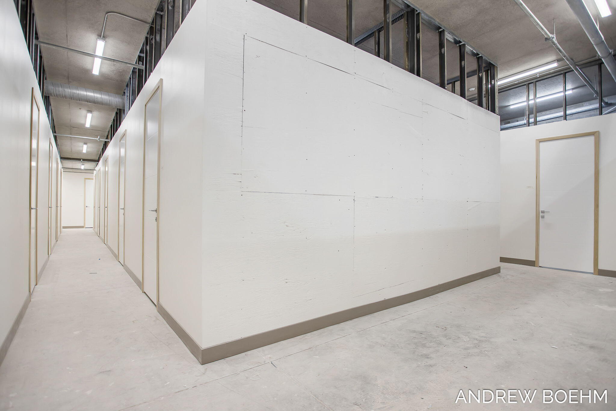 Holland, Michigan, 49423, United States, ,3 BathroomsBathrooms,Residential,Pending,1769506