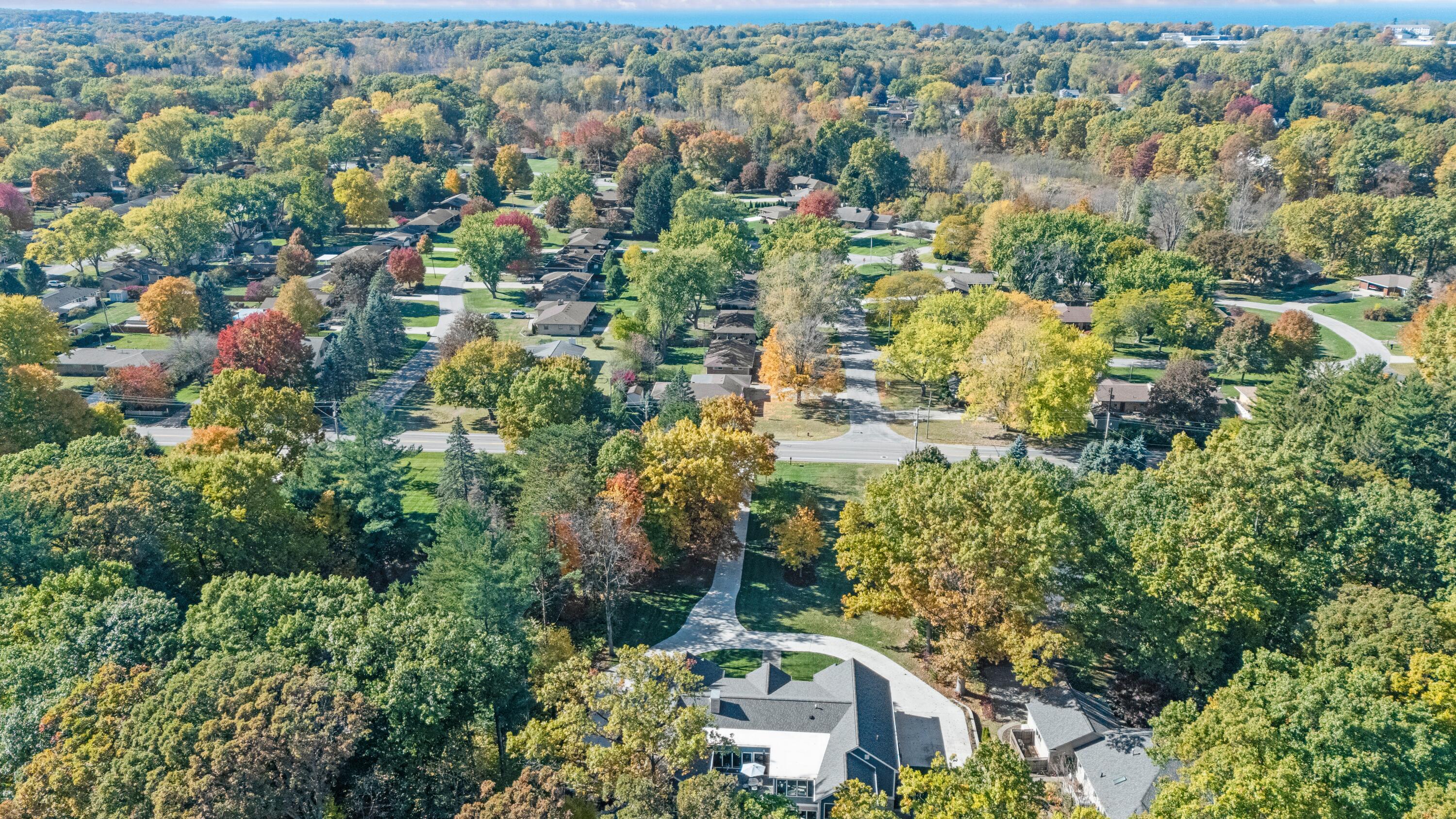 St. Joseph, Michigan, 49085, United States, 6 Bedrooms Bedrooms, ,6 BathroomsBathrooms,Residential,Active,1985598