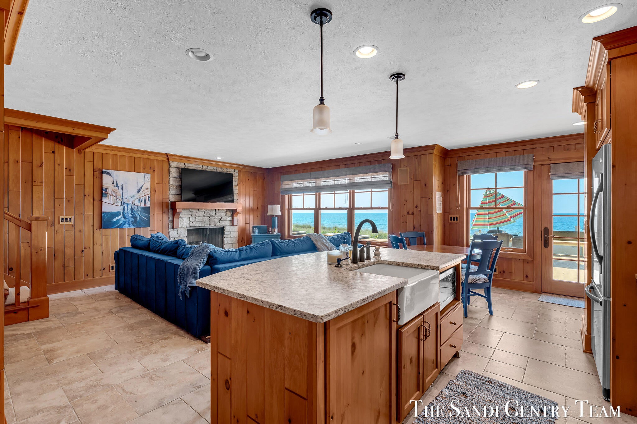 Spring Lake, Michigan, 49456, United States, 5 Bedrooms Bedrooms, ,6 BathroomsBathrooms,Residential,Active,1960133