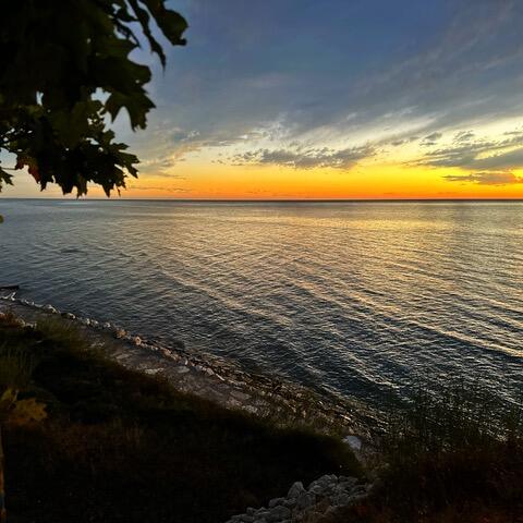 Fennville, Michigan, 49408, United States, 3 Bedrooms Bedrooms, ,4 BathroomsBathrooms,Residential,Active,1849553