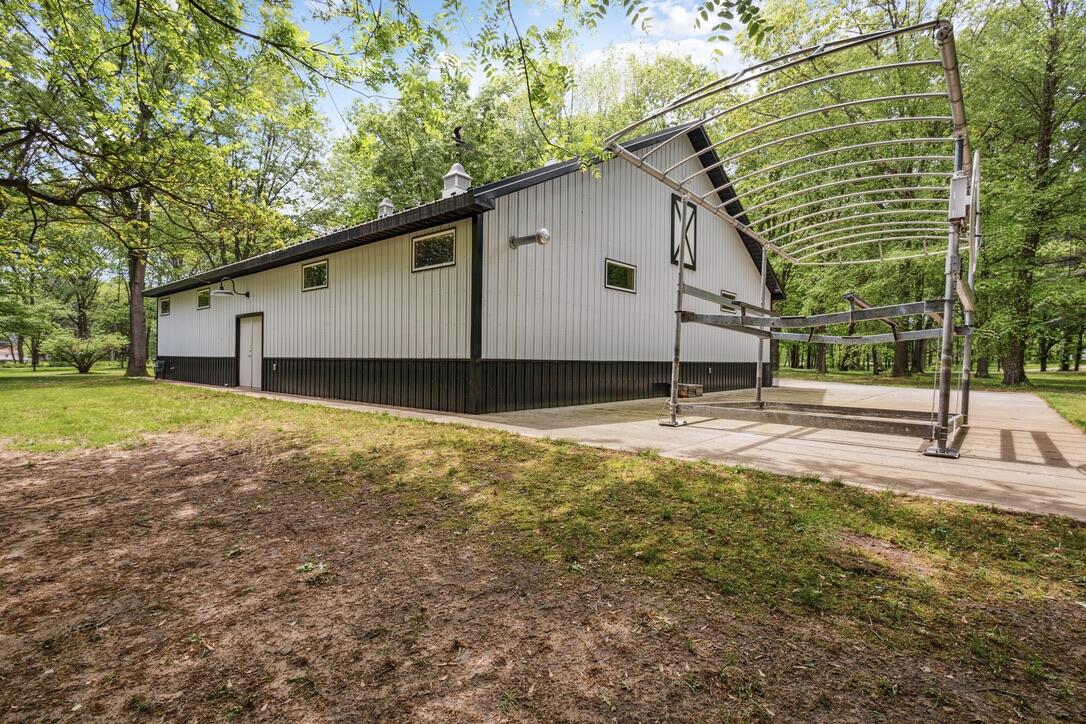 White Pigeon, Michigan, 49099, United States, 9 Bedrooms Bedrooms, ,9 BathroomsBathrooms,Residential,Active,1849554