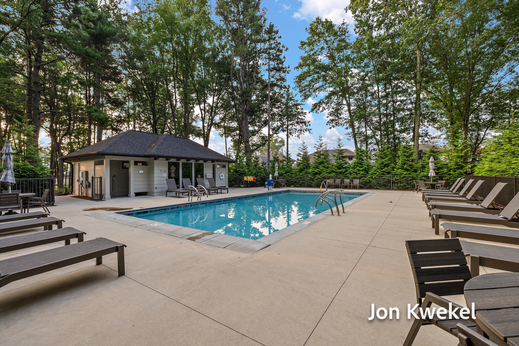 Holland, Michigan, 49424, United States, 5 Bedrooms Bedrooms, ,3 BathroomsBathrooms,Residential,Active,1762879