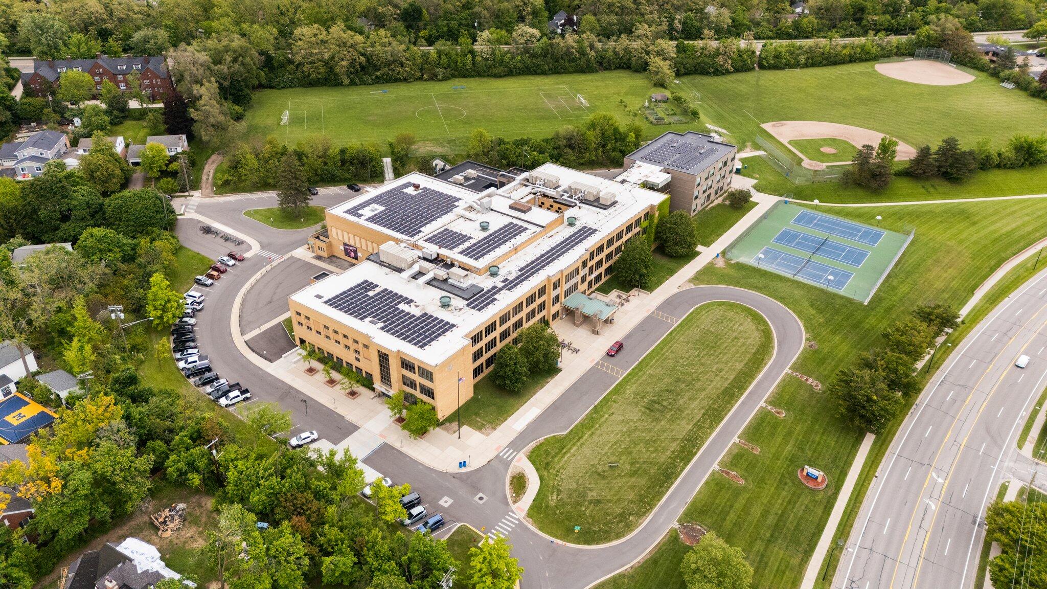 Ann Arbor, Michigan, 48104, United States, 4 Bedrooms Bedrooms, ,4 BathroomsBathrooms,Residential,Active,1831800