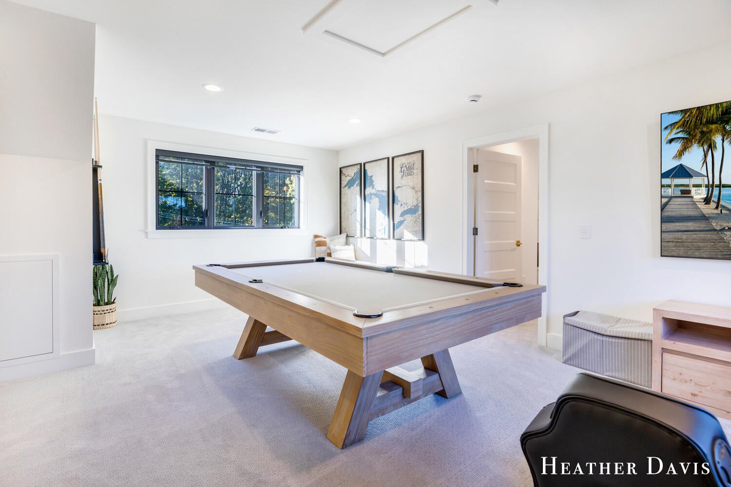 West Olive, Michigan, 49460, United States, 5 Bedrooms Bedrooms, ,6 BathroomsBathrooms,Residential,Active,1972174