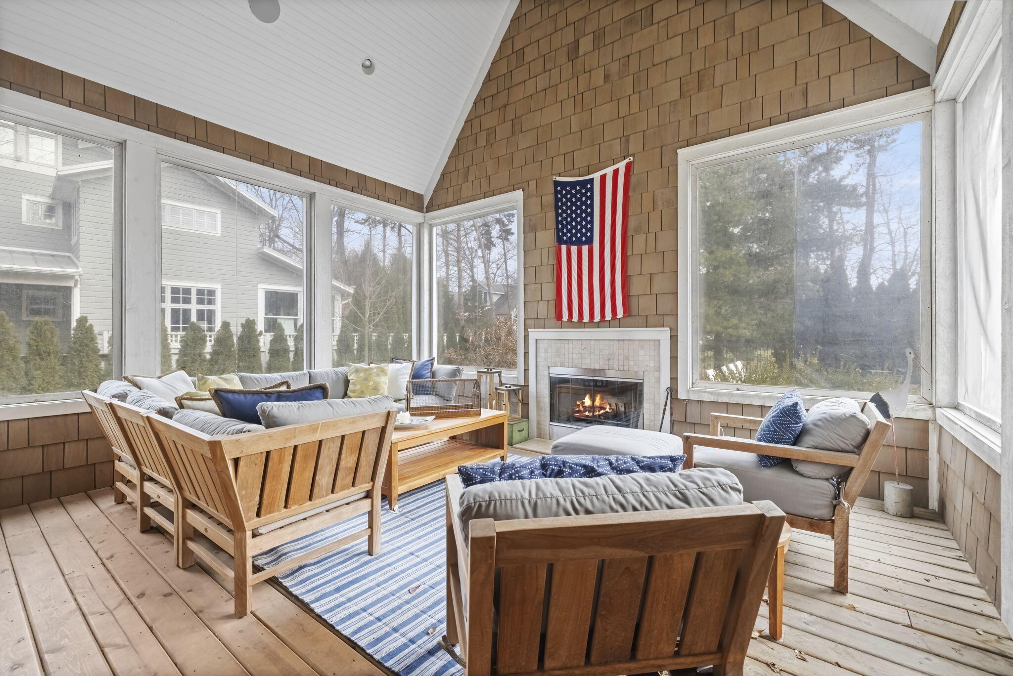 New Buffalo, Michigan, 49117, United States, 4 Bedrooms Bedrooms, ,3 BathroomsBathrooms,Residential,Active,2009867