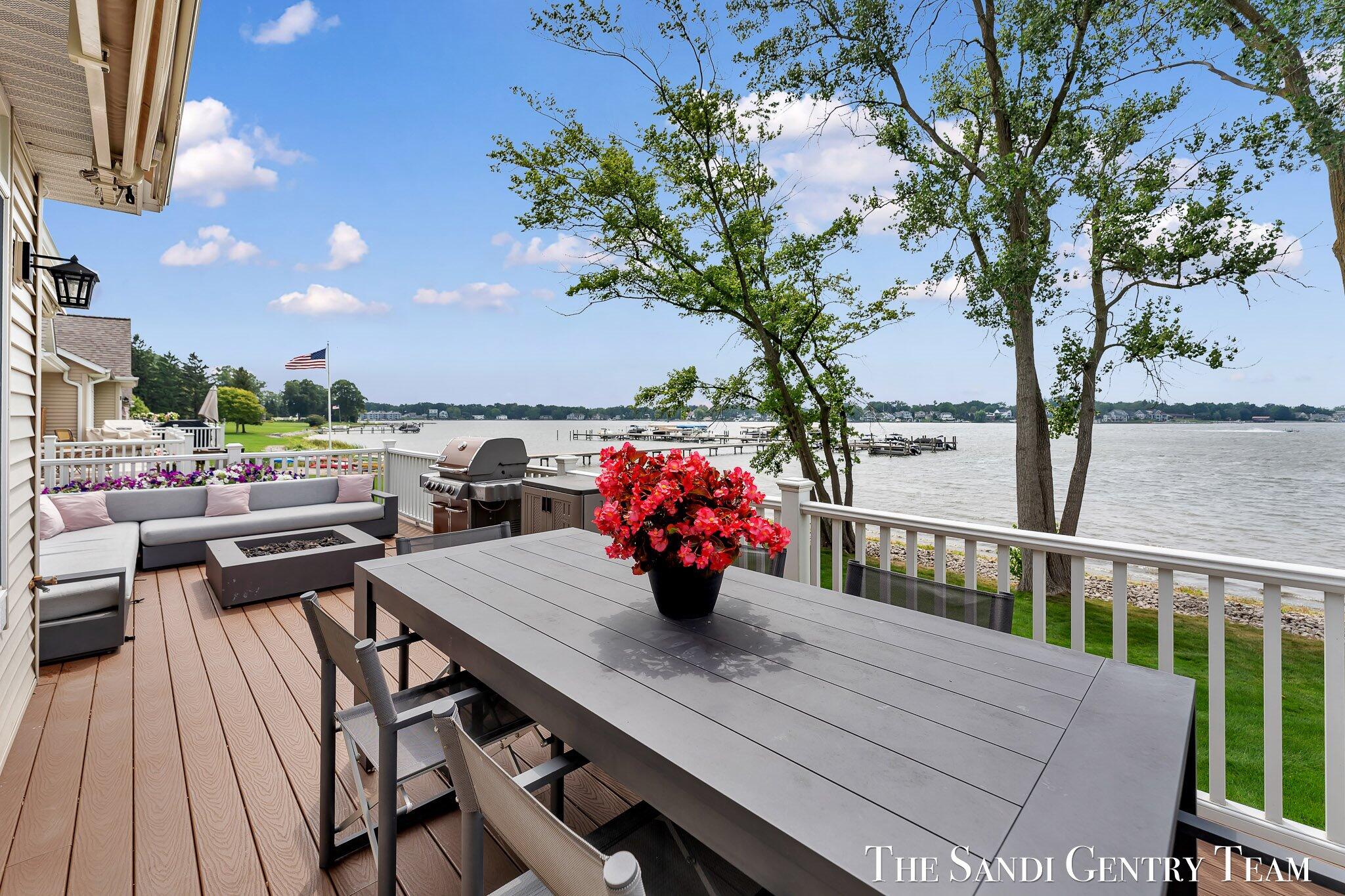 Spring Lake, Michigan, 49456, United States, 4 Bedrooms Bedrooms, ,3 BathroomsBathrooms,Residential,Active,1914577