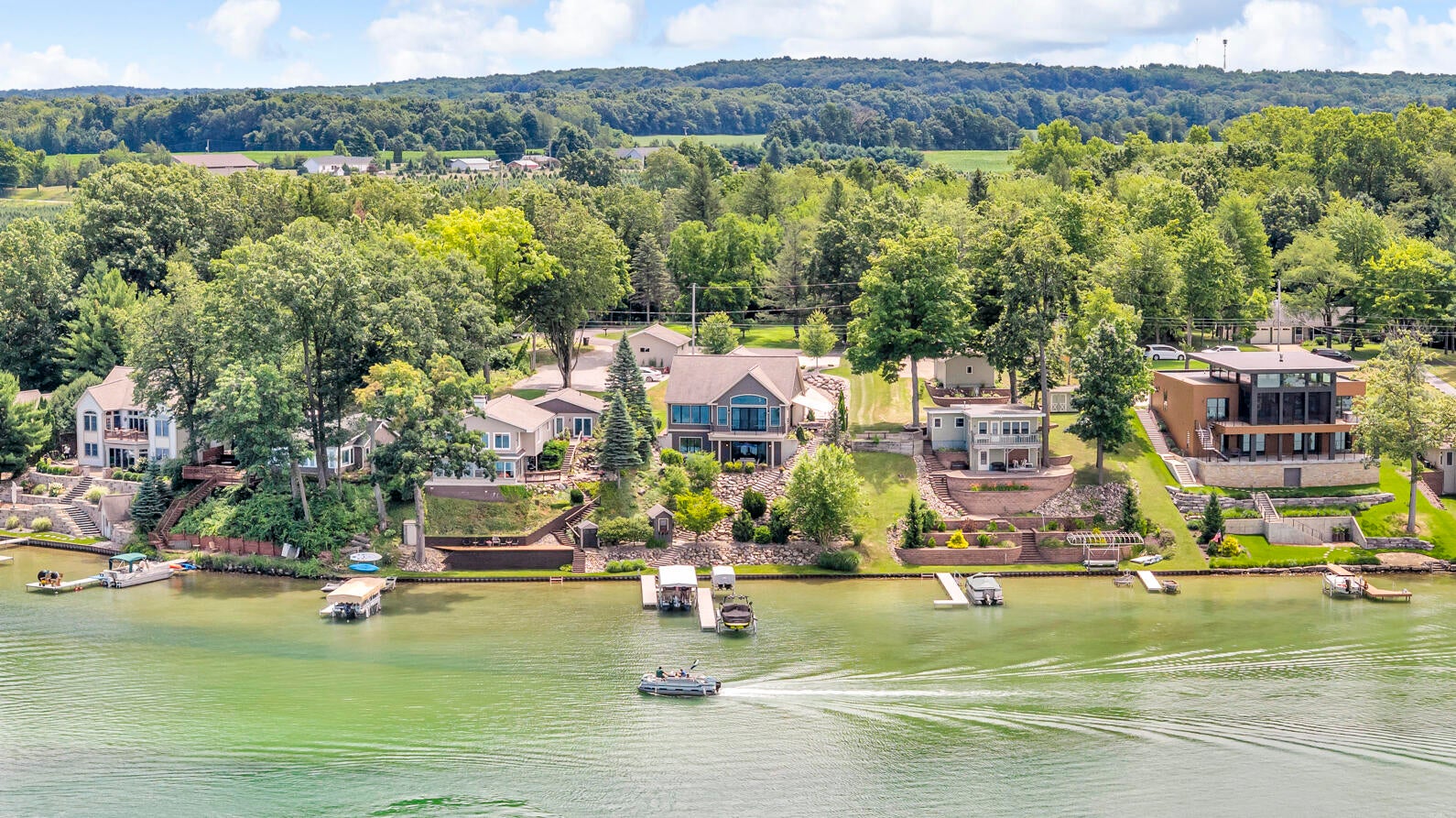 Horton, Michigan, 49246, United States, 4 Bedrooms Bedrooms, ,4 BathroomsBathrooms,Residential,Active,2026784