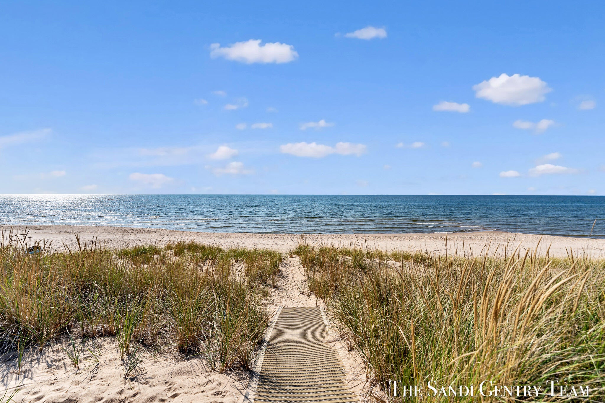 Spring Lake, Michigan, 49456, United States, 5 Bedrooms Bedrooms, ,6 BathroomsBathrooms,Residential,Active,1960133