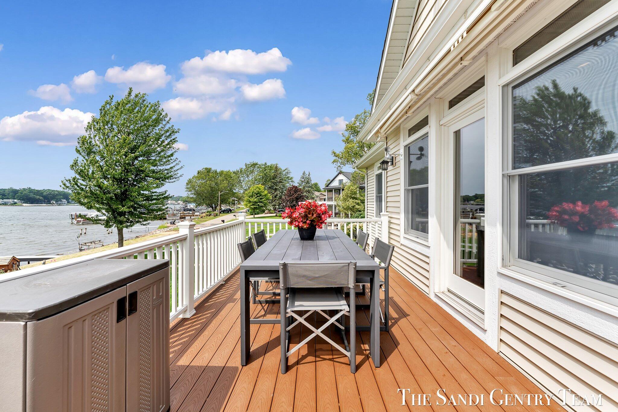 Spring Lake, Michigan, 49456, United States, 4 Bedrooms Bedrooms, ,3 BathroomsBathrooms,Residential,Active,1914577