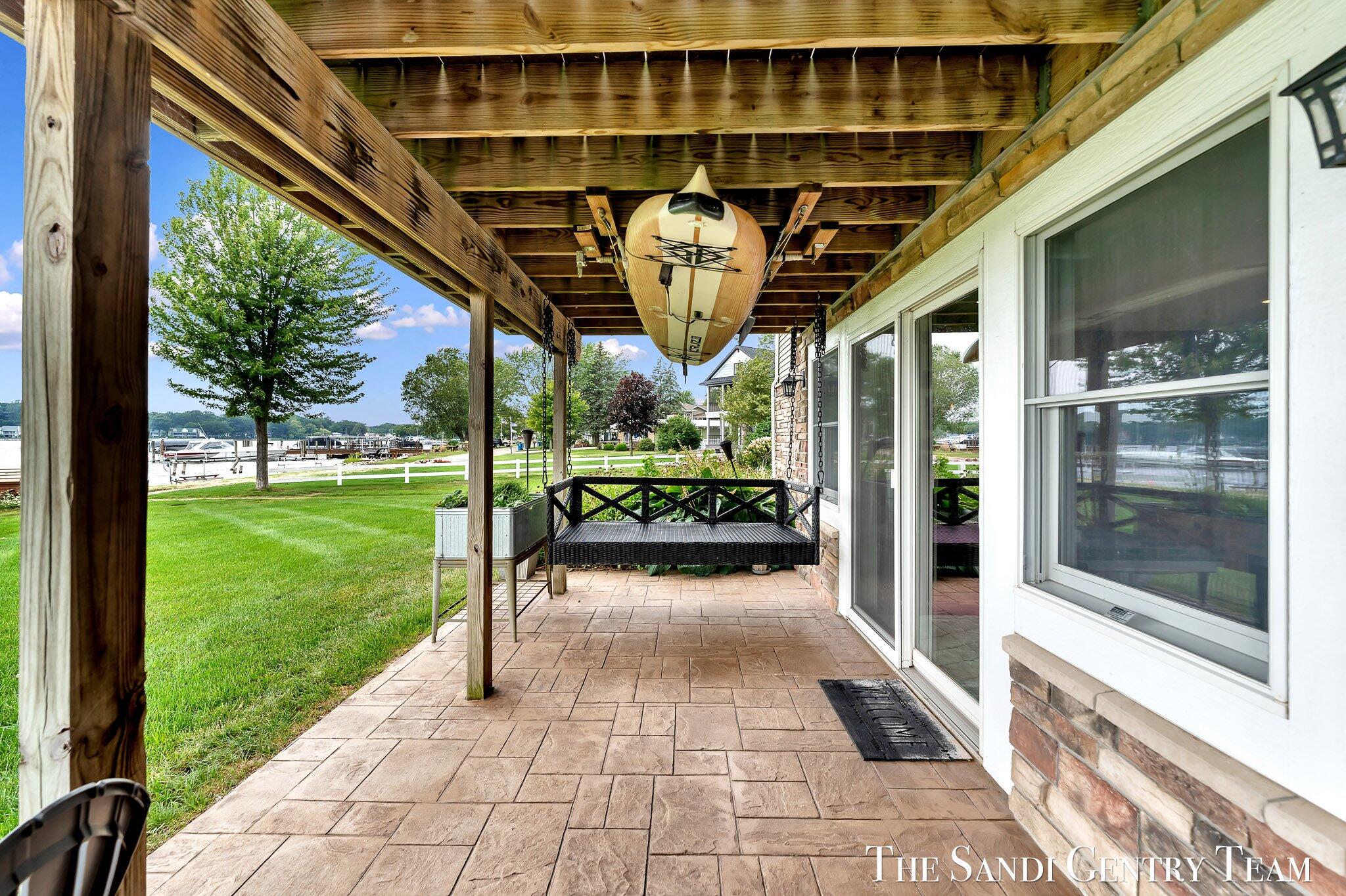 Spring Lake, Michigan, 49456, United States, 4 Bedrooms Bedrooms, ,3 BathroomsBathrooms,Residential,Active,1914577