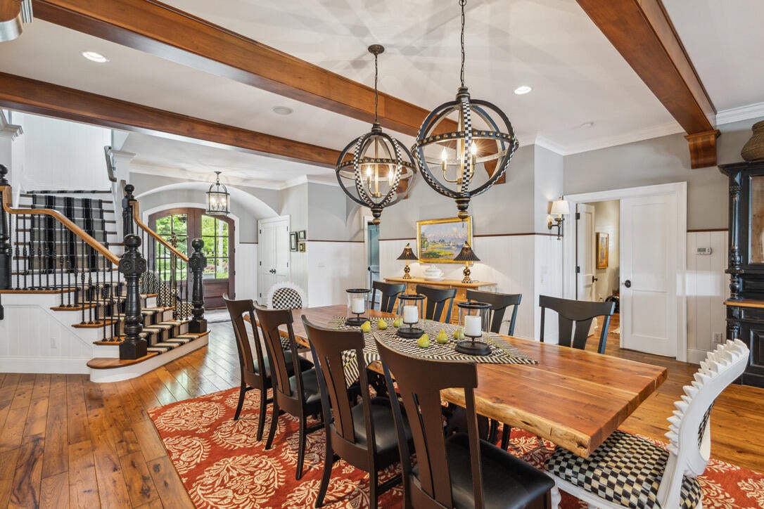 White Pigeon, Michigan, 49099, United States, 9 Bedrooms Bedrooms, ,9 BathroomsBathrooms,Residential,Active,1849554