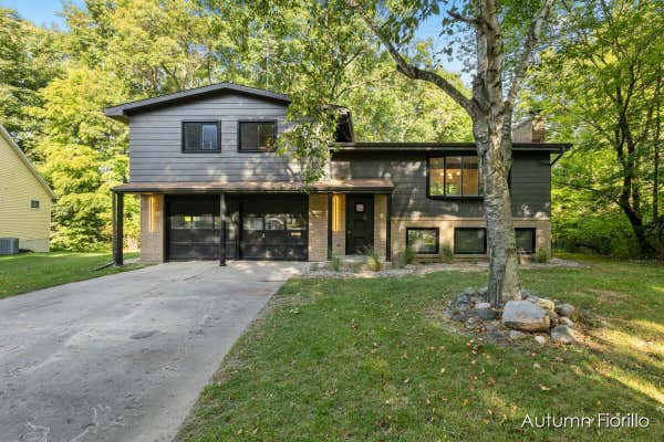 2219 SHENANDOAH DR NW, GRAND RAPIDS, MI 49504 - Image 1