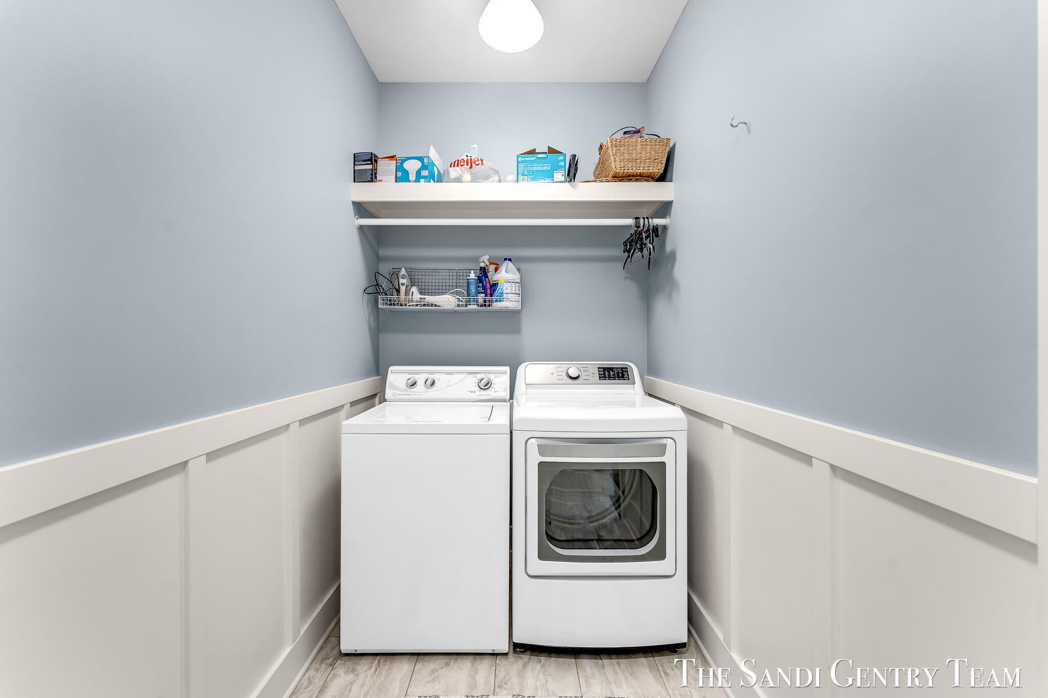 West Olive, Michigan, 49460, United States, 4 Bedrooms Bedrooms, ,4 BathroomsBathrooms,Residential,Active,2001073