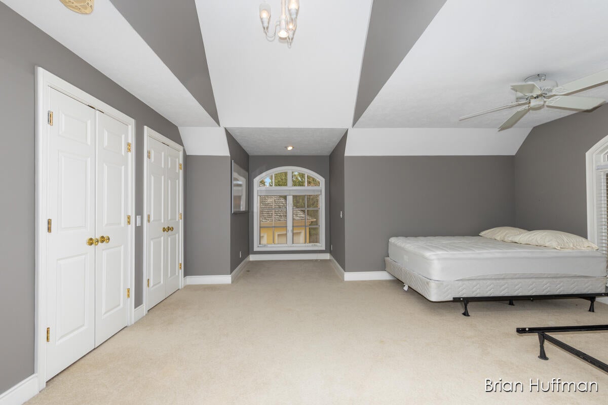 Grandville, Michigan, 49418, United States, 6 Bedrooms Bedrooms, ,9 BathroomsBathrooms,Residential,Active,1988461