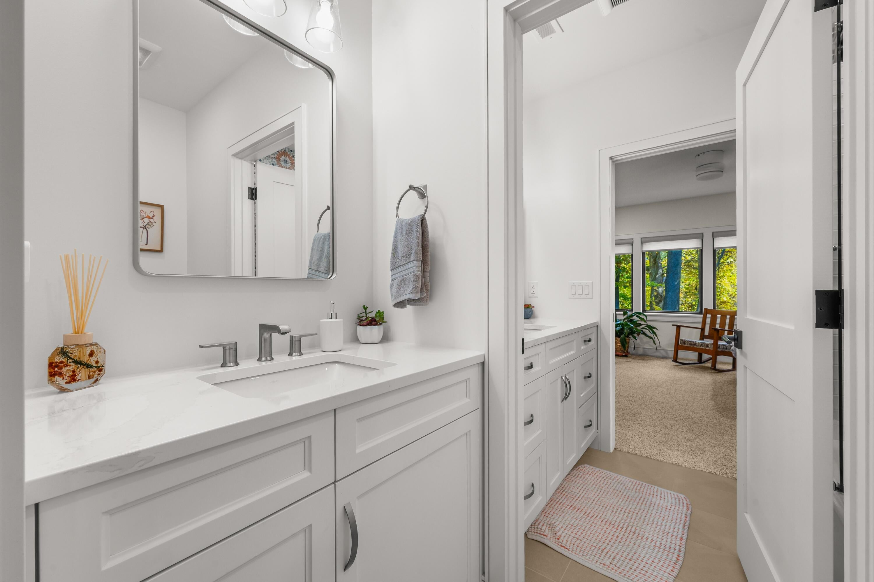 St. Joseph, Michigan, 49085, United States, 6 Bedrooms Bedrooms, ,6 BathroomsBathrooms,Residential,Active,1985598