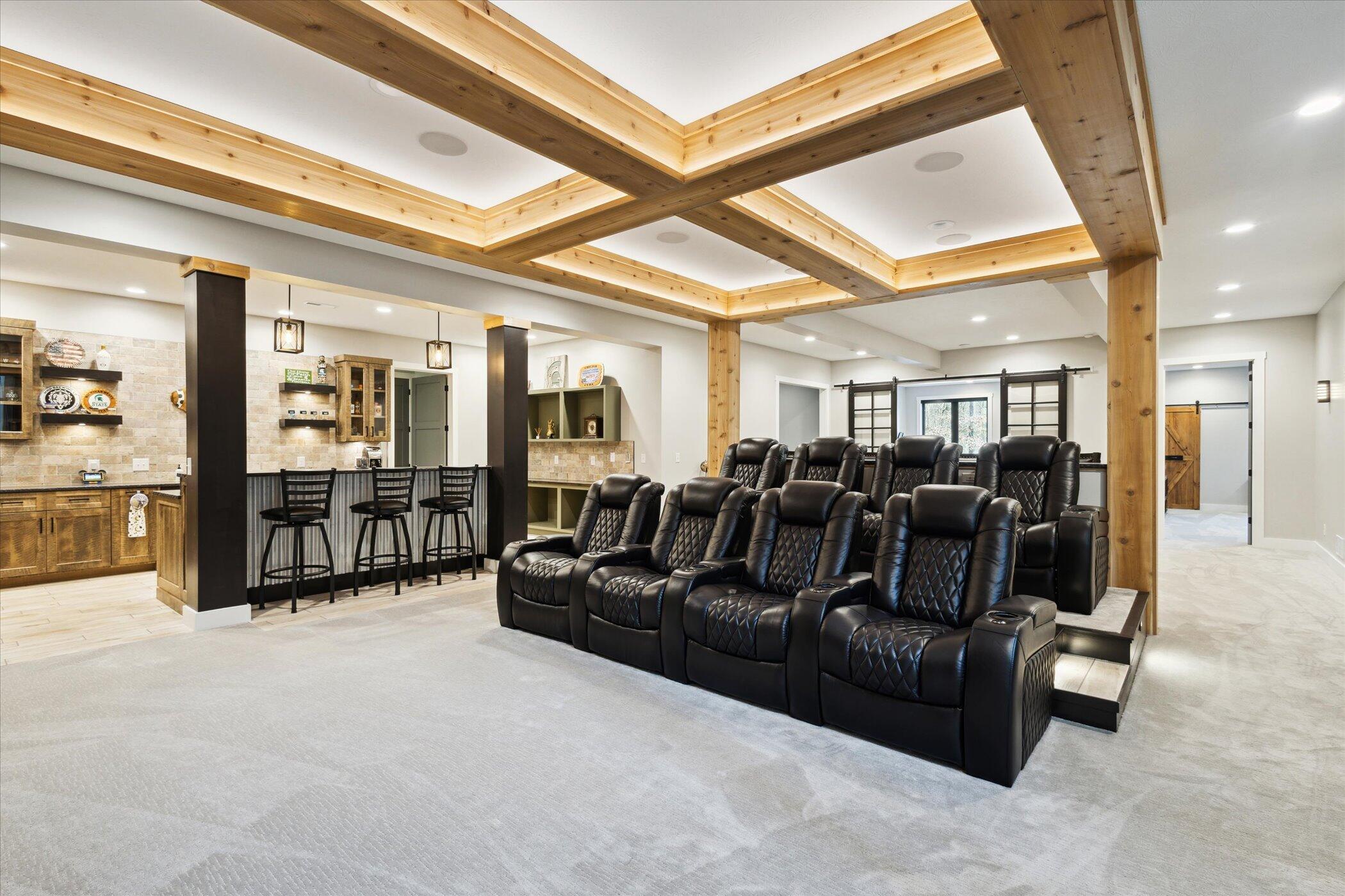 Niles, Michigan, 49120, United States, 5 Bedrooms Bedrooms, ,5 BathroomsBathrooms,Residential,Active,1769298