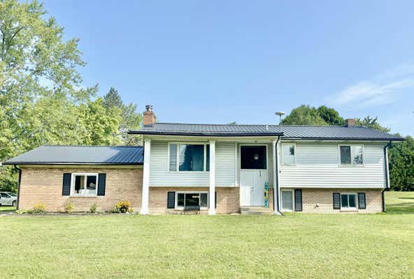 520 W MAIN ST, EDMORE, MI 48829 - Image 1