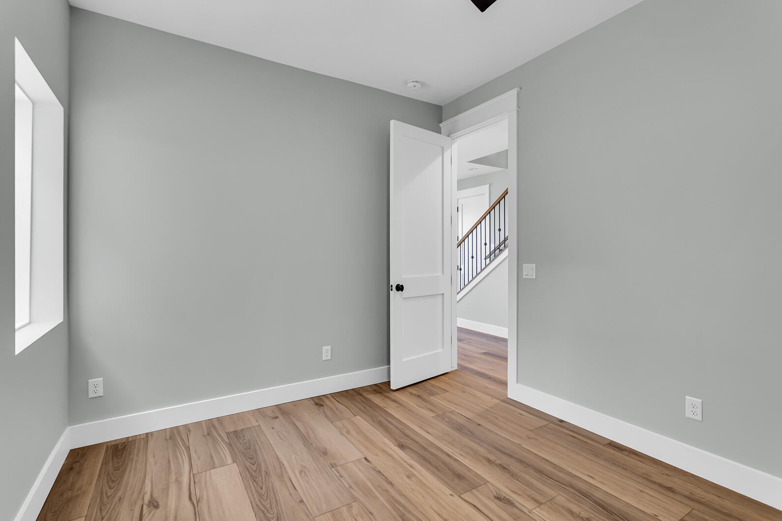 Manitou Beach, Michigan, 49253, United States, 5 Bedrooms Bedrooms, ,4 BathroomsBathrooms,Residential,Active,1989794