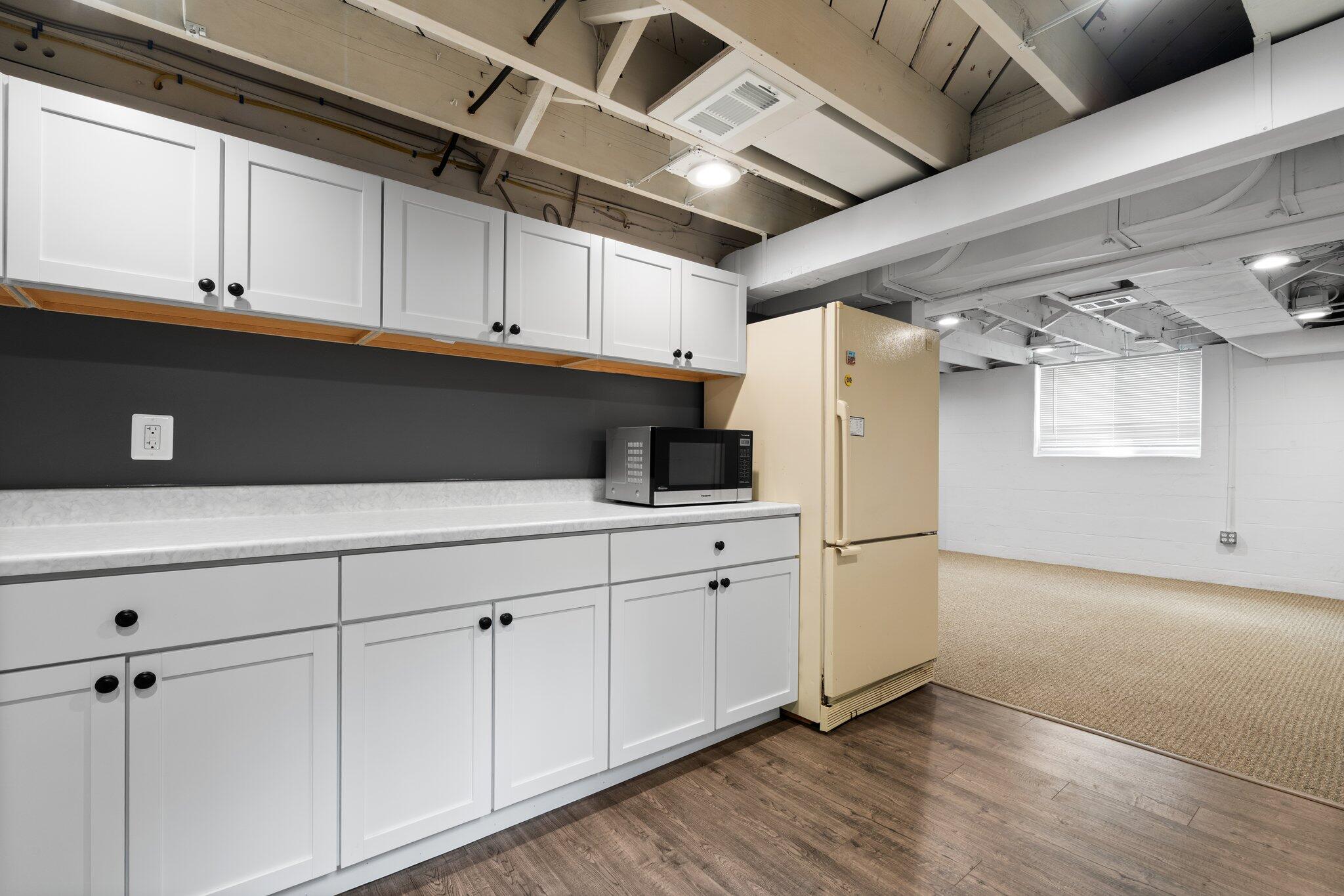 Ann Arbor, Michigan, 48104, United States, 4 Bedrooms Bedrooms, ,4 BathroomsBathrooms,Residential,Active,1831800