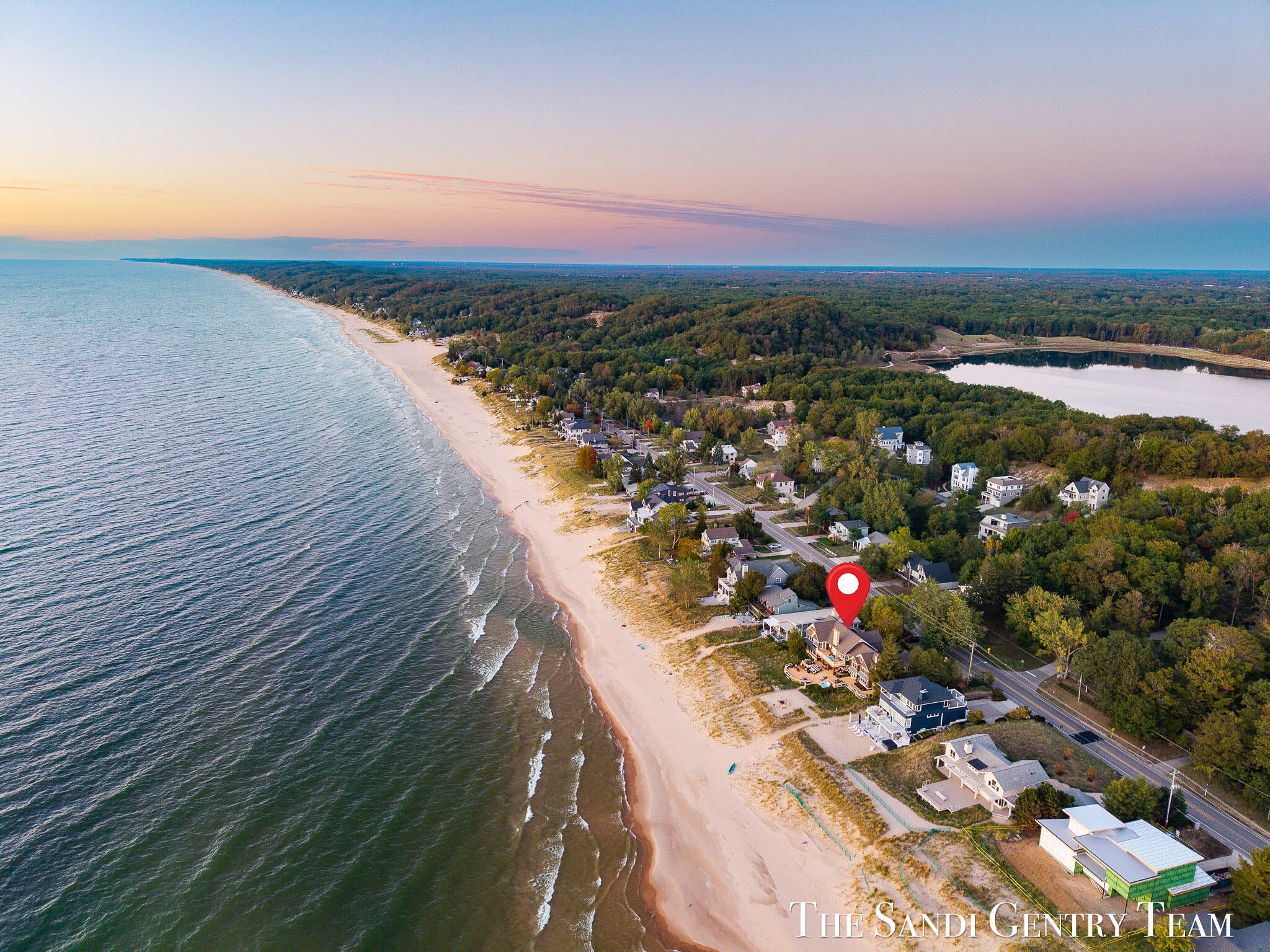 Spring Lake, Michigan, 49456, United States, 5 Bedrooms Bedrooms, ,6 BathroomsBathrooms,Residential,Active,1960133