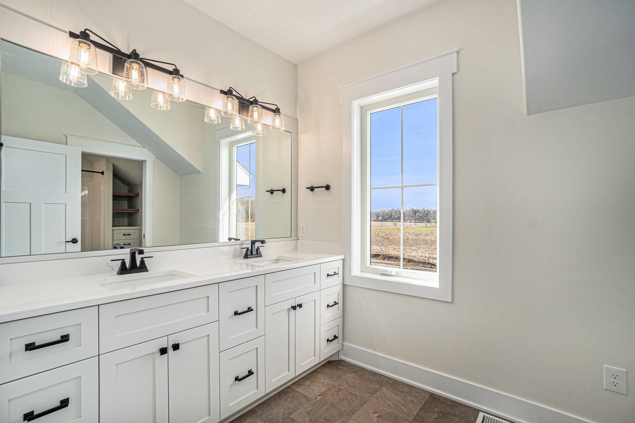 Zeeland, Michigan, 49464, United States, 4 Bedrooms Bedrooms, ,3 BathroomsBathrooms,Residential,Active,1769925