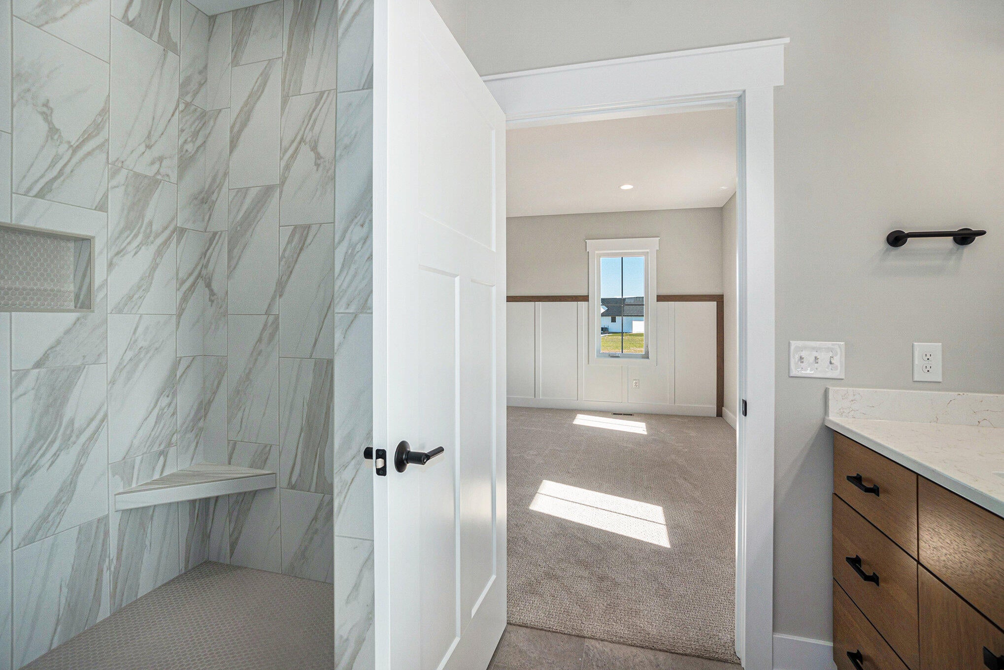 Zeeland, Michigan, 49464, United States, 4 Bedrooms Bedrooms, ,3 BathroomsBathrooms,Residential,Active,1769925