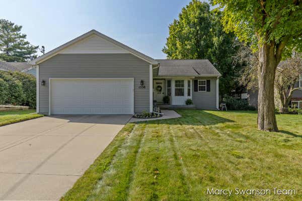 1558 40TH ST SW, WYOMING, MI 49509 - Image 1