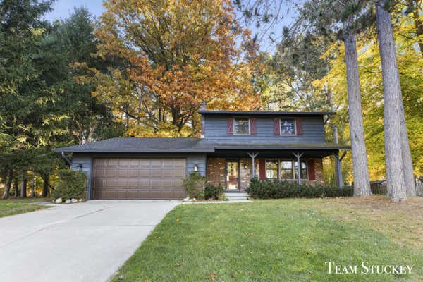 2558 SANTIGO AVE SE, GRAND RAPIDS, MI 49546 - Image 1