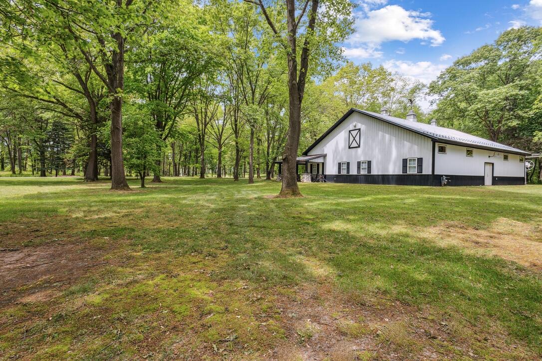 White Pigeon, Michigan, 49099, United States, 9 Bedrooms Bedrooms, ,9 BathroomsBathrooms,Residential,Active,1849554