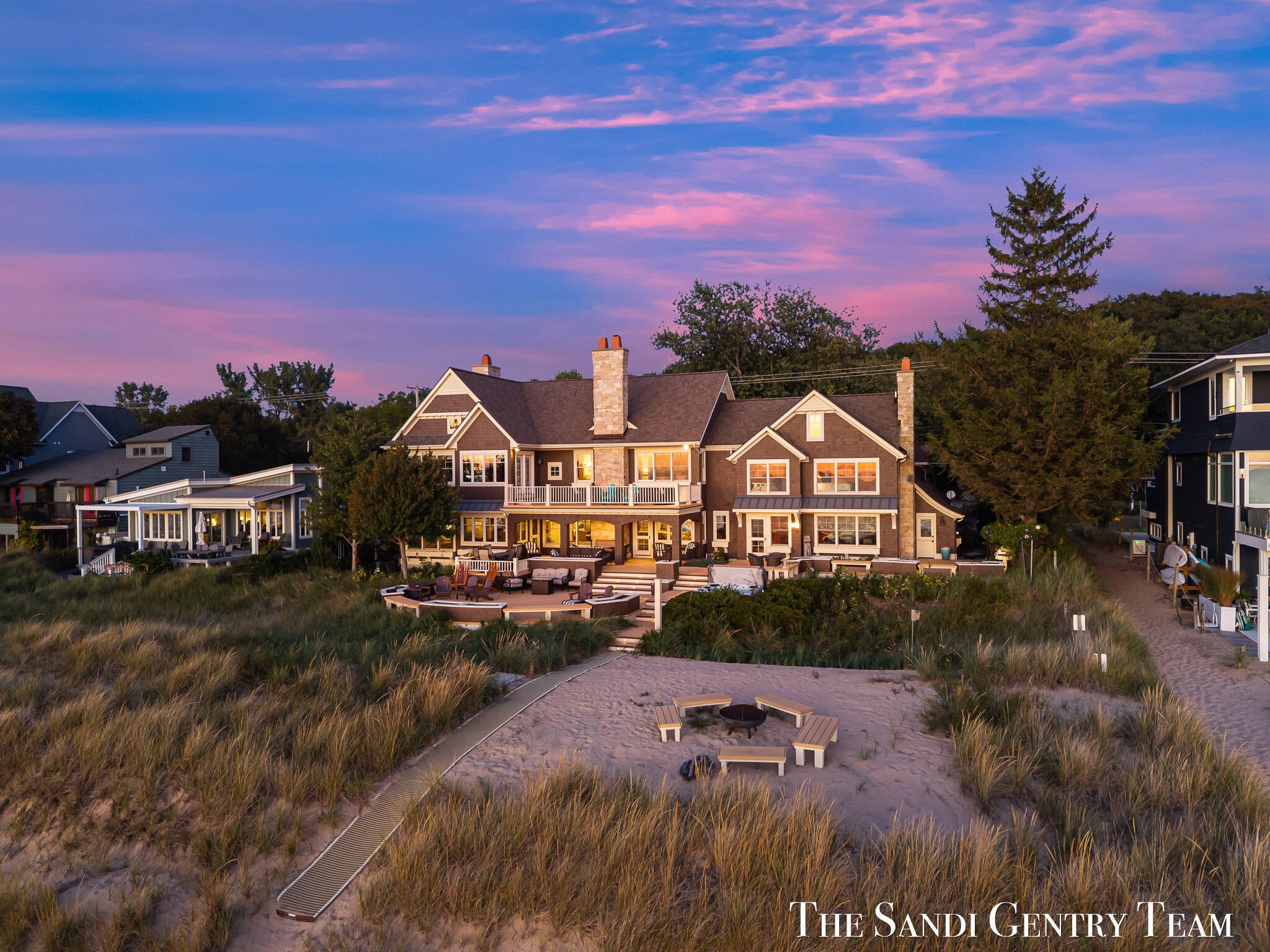 Spring Lake, Michigan, 49456, United States, 5 Bedrooms Bedrooms, ,6 BathroomsBathrooms,Residential,Active,1960133