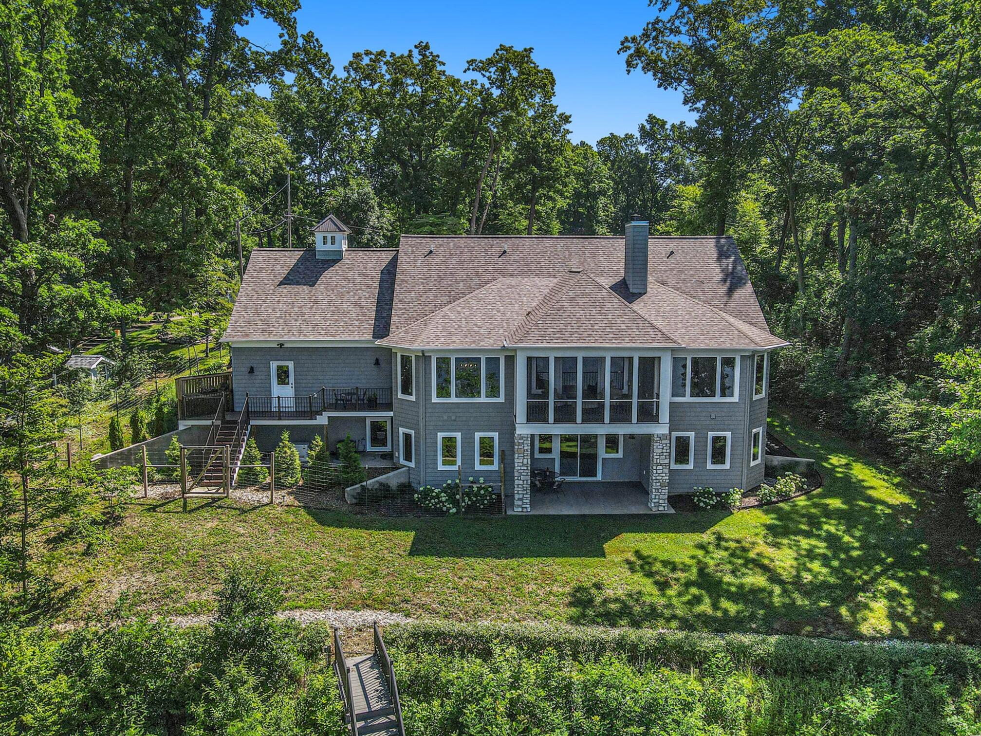 Three Rivers, Michigan, 49093, United States, 2 Bedrooms Bedrooms, ,3 BathroomsBathrooms,Residential,Active,1877808