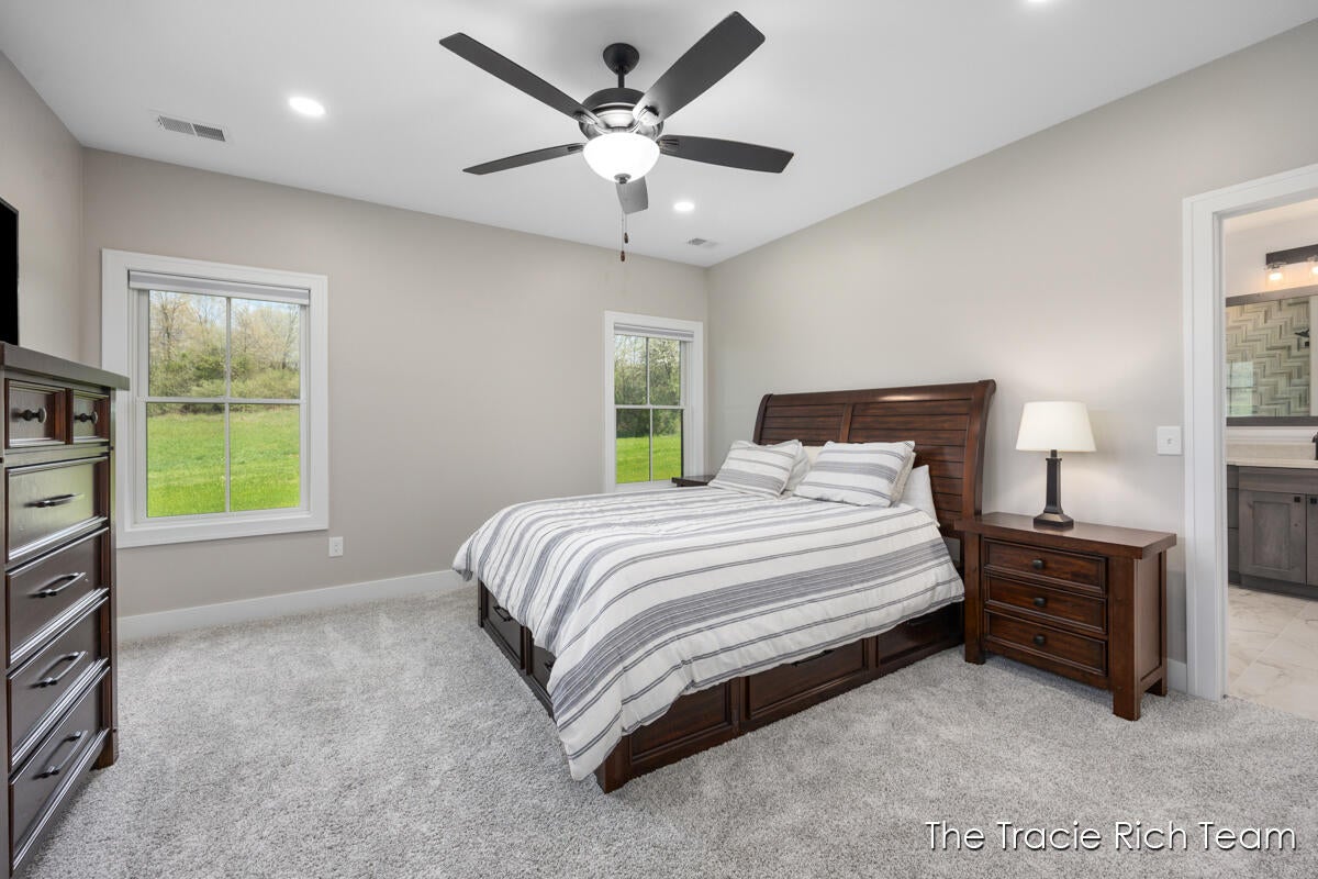 Rockford, Michigan, 49341, United States, 5 Bedrooms Bedrooms, ,5 BathroomsBathrooms,Residential,Active,1929409