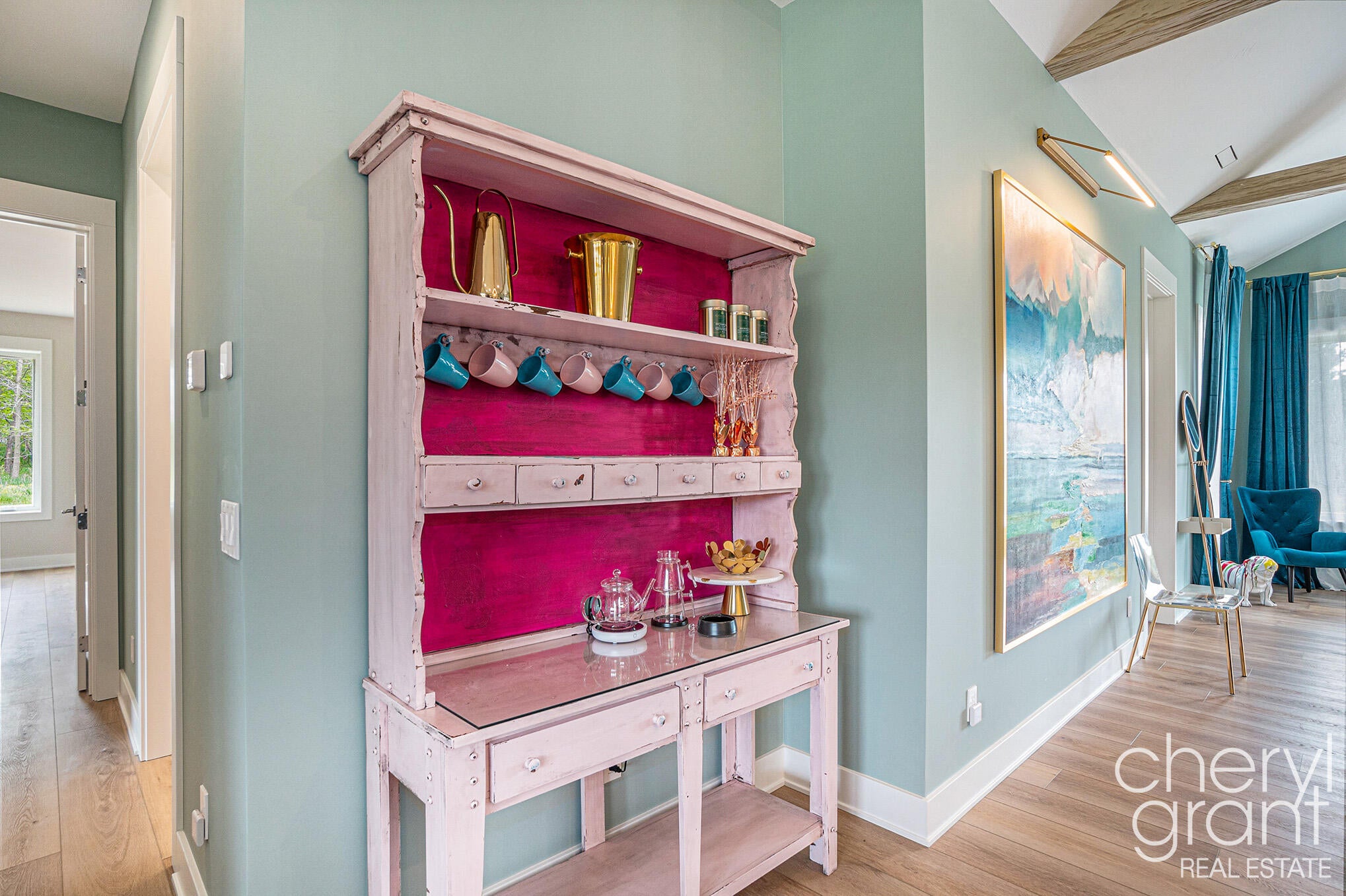 Fennville, Michigan, 49408, United States, 4 Bedrooms Bedrooms, ,4 BathroomsBathrooms,Residential,Active,1964494